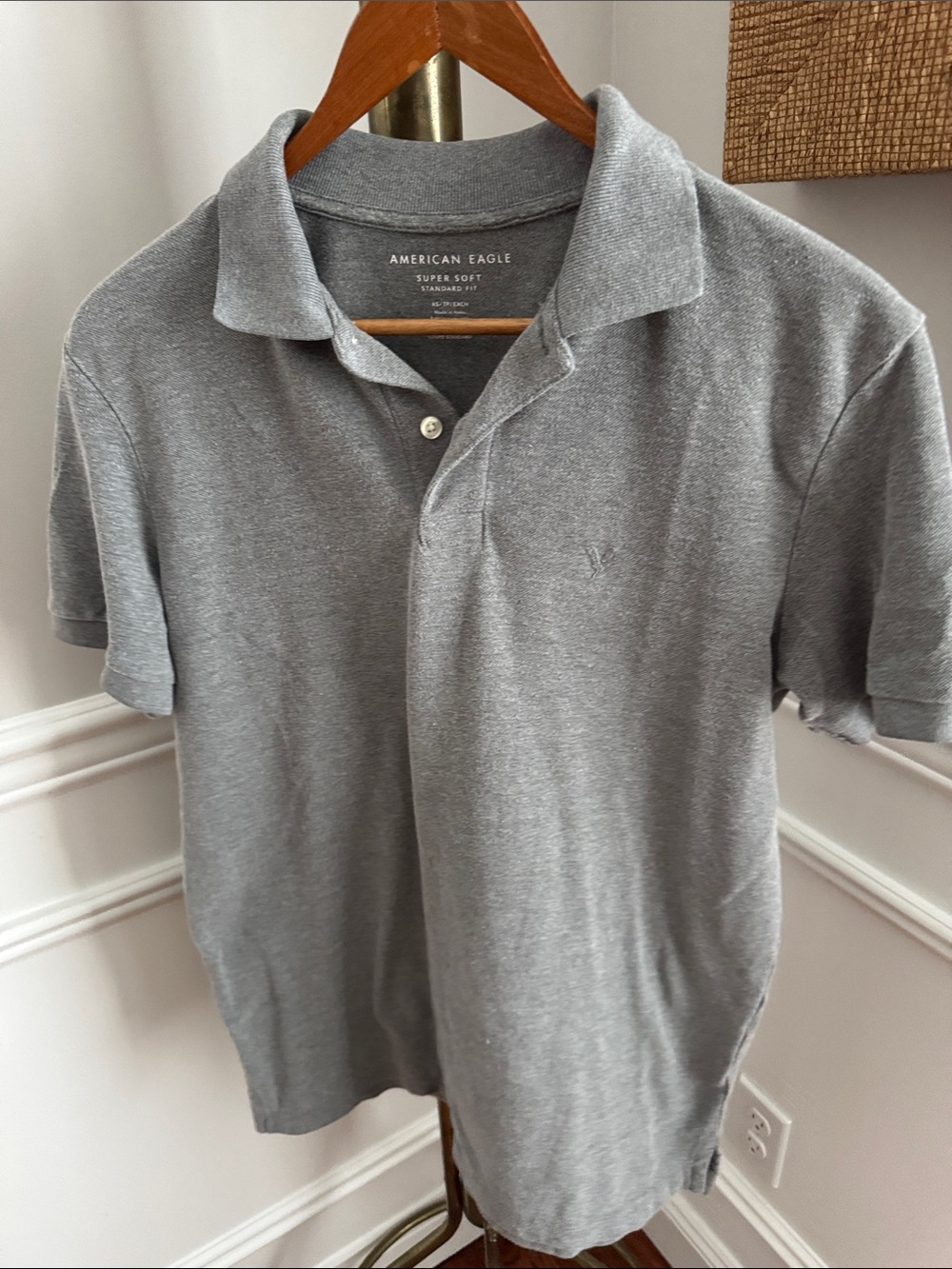 American Eagle Outfitters Heather Gray Short-Sleeve Polo